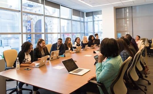 AI in Leadership Development & Succession Planning