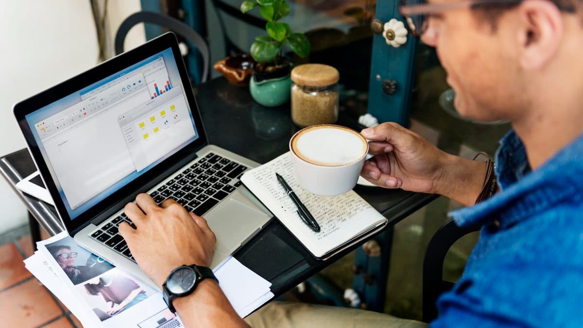 5 Keys to Leading a Productive Remote Team Without Micromanaging