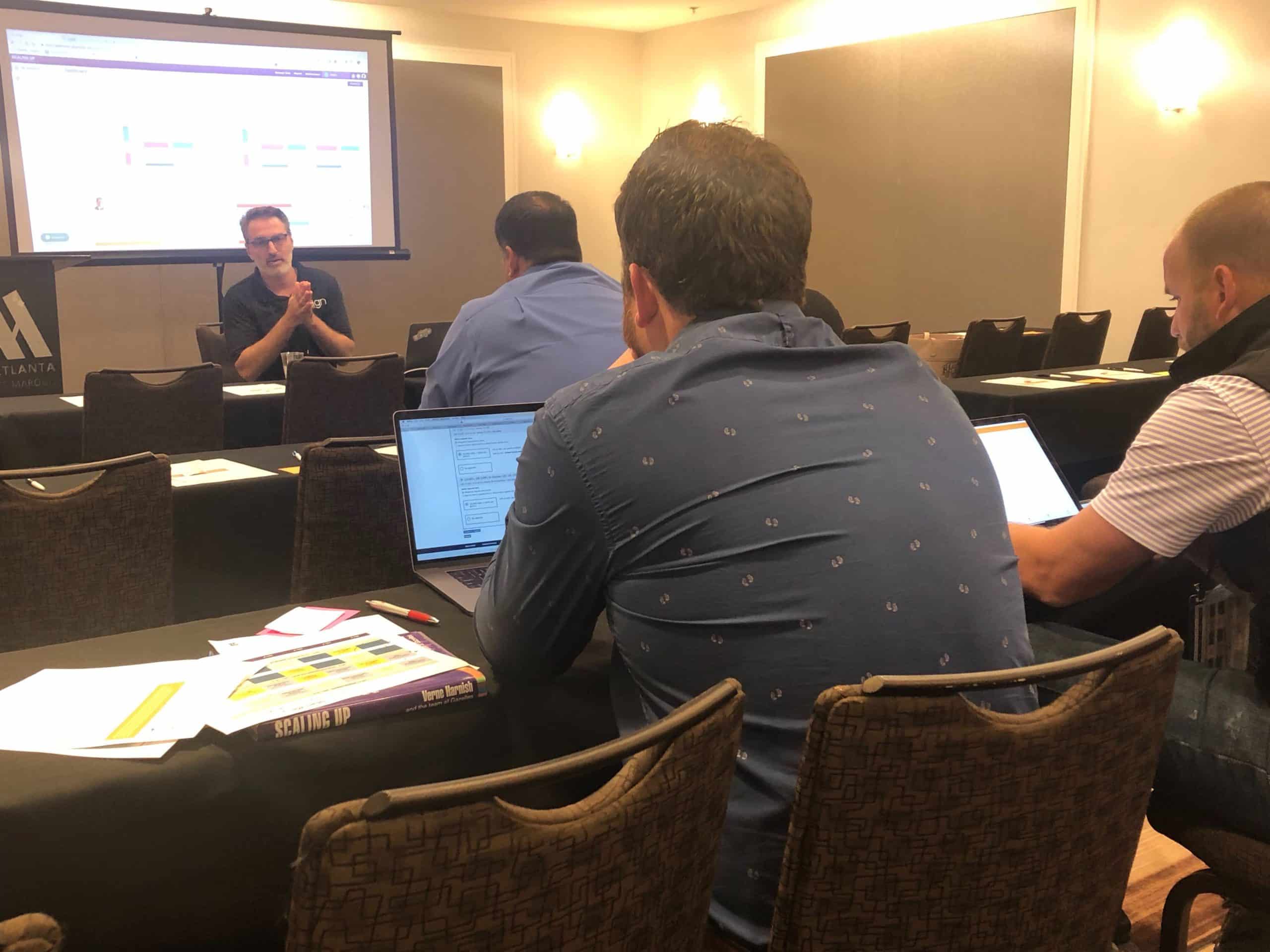 Align speaker presenting to a group
